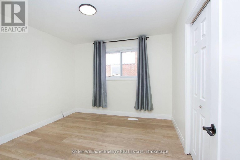 251 POPLAR STREET, Oshawa (Donevan), Ontario, L1H6P6