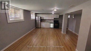 2 (BSMT) - 26 CUNDLES ROAD E Barrie (Cundles East) Ontario photo 1
