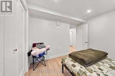 5 MAVETY COURT Belleville (Thurlow Ward) Ontario photo 25