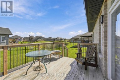 5 MAVETY COURT Belleville (Thurlow Ward) Ontario photo 30
