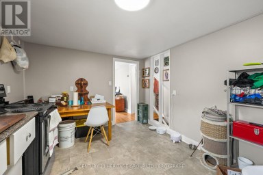 432 BARRIE STREET, Kingston (East Of Sir John A. Blvd) Ontario