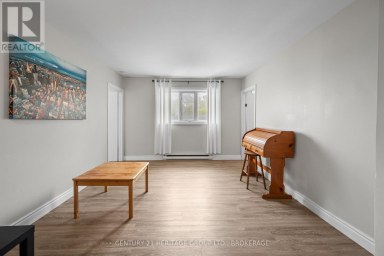 432 BARRIE STREET, Kingston (East Of Sir John A. Blvd) Ontario
