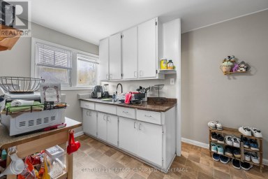 432 BARRIE STREET, Kingston (East Of Sir John A. Blvd) Ontario