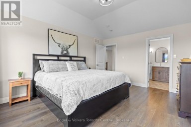 360 YELLOW BIRCH CRESCENT Blue Mountains Ontario photo 22