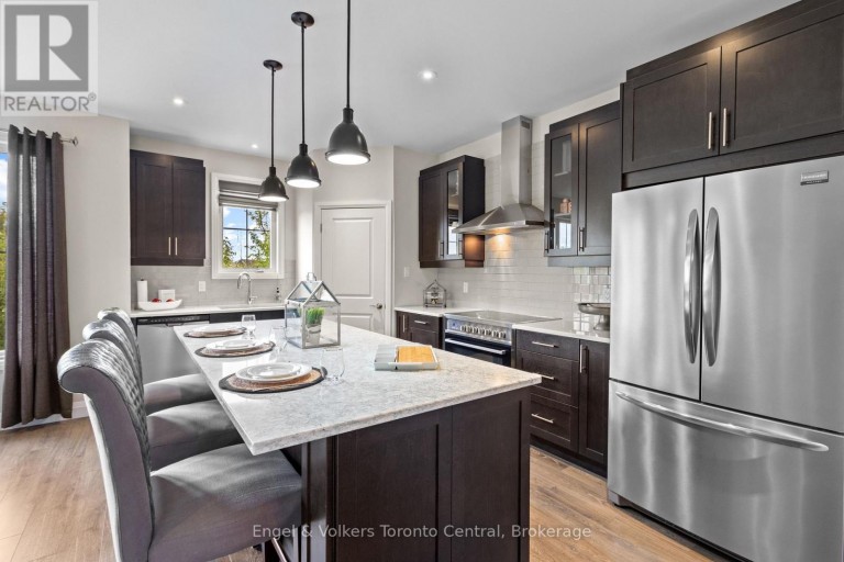 360 YELLOW BIRCH CRESCENT, Blue Mountains, Ontario, L9Y0Y1