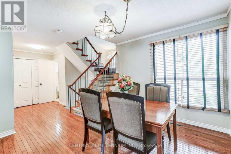 82 HORTON CRESCENT, Brampton (Central Park), Ontario, L6S5H6