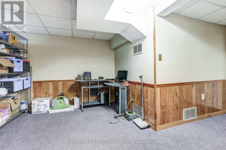 82 HORTON CRESCENT, Brampton (Central Park), Ontario, L6S5H6