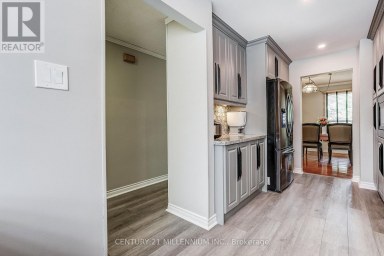 82 HORTON CRESCENT Brampton (Central Park) Ontario photo 8
