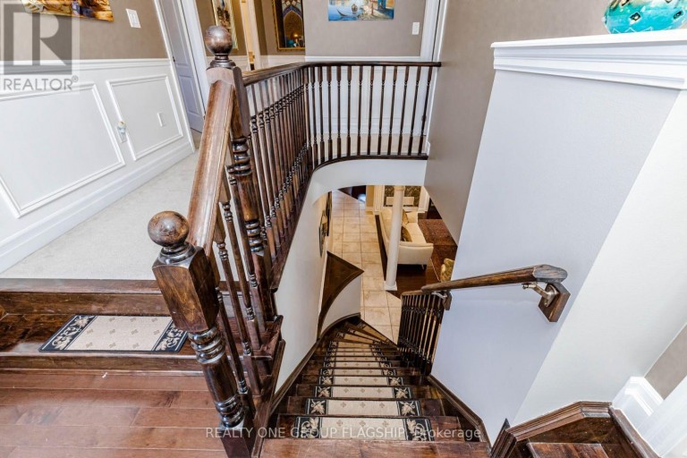 715 CASARIN CRESCENT, Milton (CO Coates), Ontario, L9T2W3
