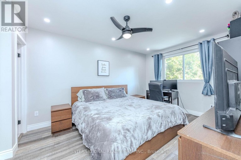 1291 CONSORT CRESCENT, Burlington (Palmer), Ontario, L7M1J8
