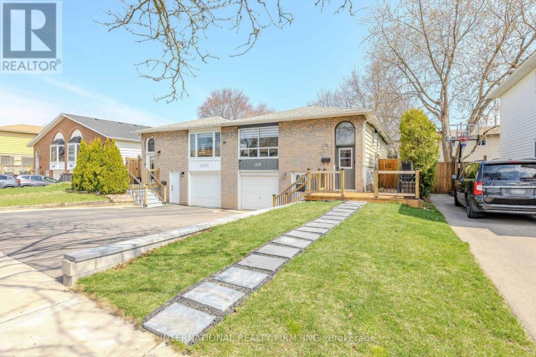 1291 CONSORT CRESCENT, Burlington (Palmer), Ontario, L7M1J8