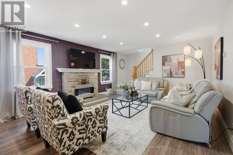 107 SUTHERLAND AVENUE, Oshawa (O'Neill), Ontario, L1G2G4