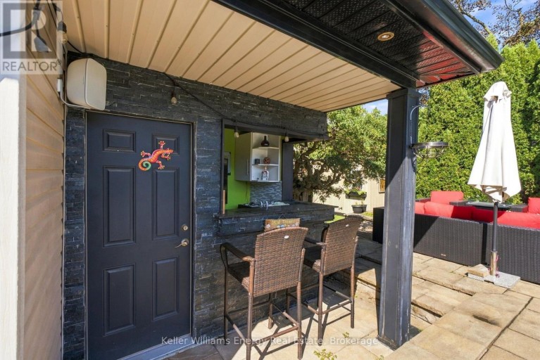 107 SUTHERLAND AVENUE, Oshawa (O'Neill), Ontario, L1G2G4