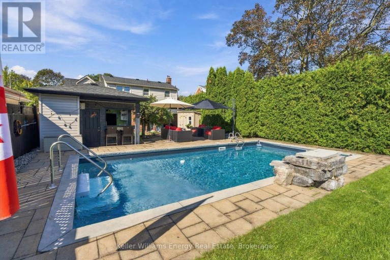 107 SUTHERLAND AVENUE, Oshawa (O'Neill), Ontario, L1G2G4