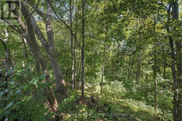 36 PARKVIEW HEIGHTS, Quinte West (Trenton Ward), Ontario, K8V5L7
