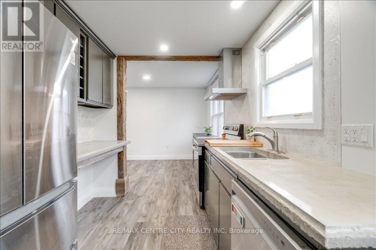 549 VICTORIA STREET, Strathroy-Caradoc (NE), Ontario, N7G3C2