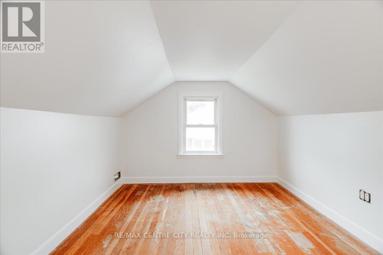549 VICTORIA STREET, Strathroy-Caradoc (NE), Ontario, N7G3C2