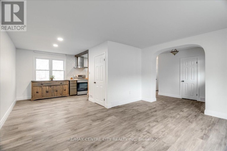 549 VICTORIA STREET, Strathroy-Caradoc (NE), Ontario, N7G3C2