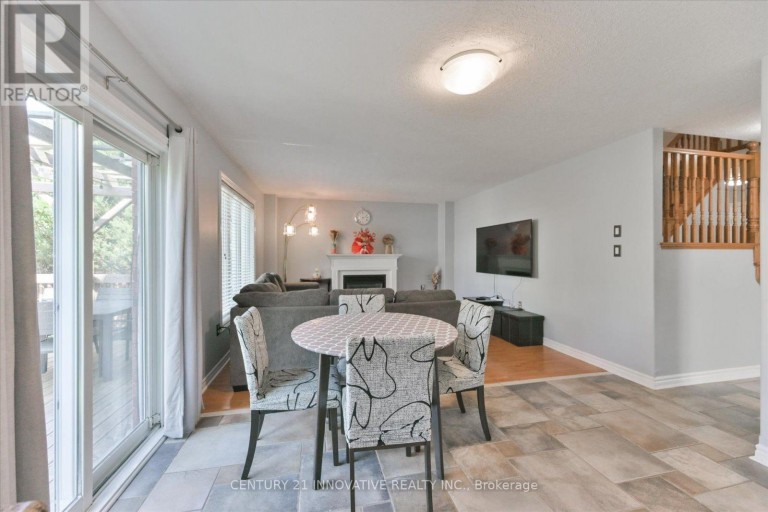 28 EMPIRE DRIVE, Barrie (Innis-Shore), Ontario, L4N0Y9