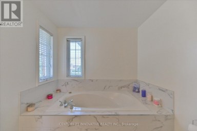 28 EMPIRE DRIVE Barrie (Innis-Shore) Ontario photo 25