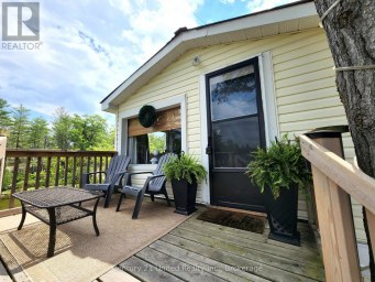 3402 ISLAND 340 Trent Lakes Ontario photo 12