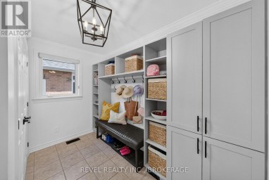 695 FIELDSTONE DRIVE, Kingston (Kingston East (Incl Barret Crt)) Ontario