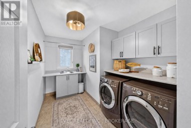 695 FIELDSTONE DRIVE, Kingston (Kingston East (Incl Barret Crt)) Ontario