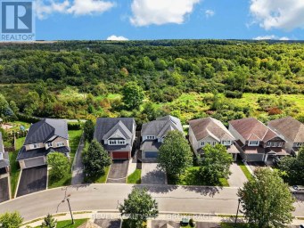 695 FIELDSTONE DRIVE, Kingston (Kingston East (Incl Barret Crt)) Ontario