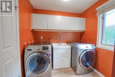 719 WOODSIDE DRIVE, Kingston (North Of Taylor-Kidd Blvd) Ontario