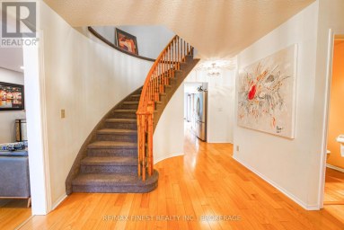 719 WOODSIDE DRIVE, Kingston (North Of Taylor-Kidd Blvd) Ontario
