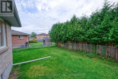 719 WOODSIDE DRIVE, Kingston (North Of Taylor-Kidd Blvd) Ontario