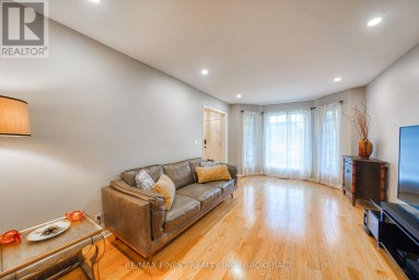 719 WOODSIDE DRIVE, Kingston (North Of Taylor-Kidd Blvd) Ontario