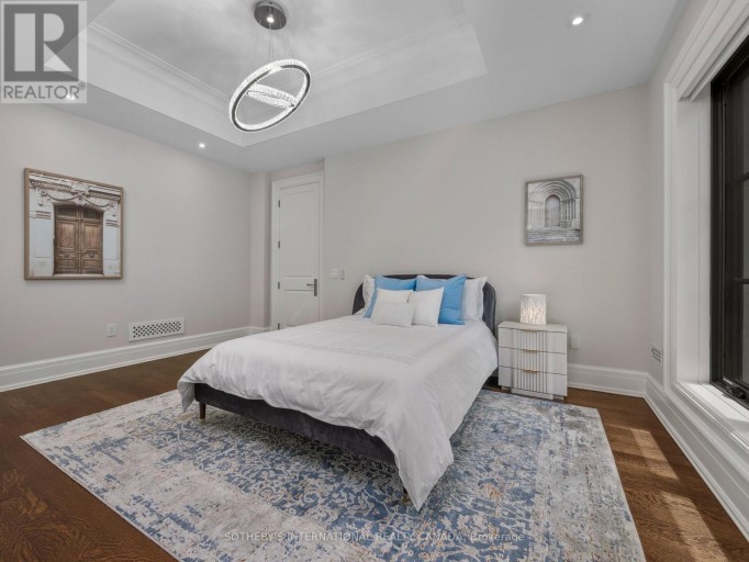 22 BROOKFIELD ROAD, Toronto (Bridle Path-Sunnybrook-York Mills), Ontario, M2P1A9