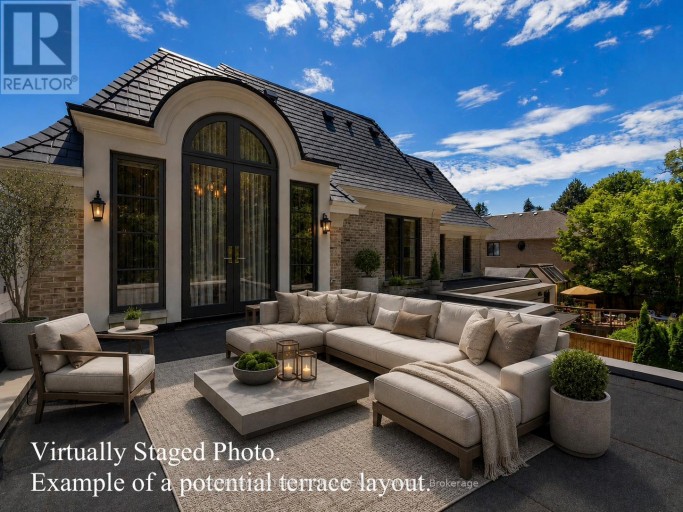 22 BROOKFIELD ROAD, Toronto (Bridle Path-Sunnybrook-York Mills), Ontario, M2P1A9