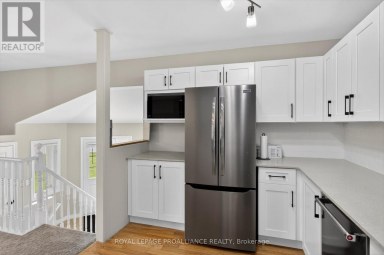 644 TRAILVIEW DRIVE Peterborough (Ashburnham Ward 4) Ontario photo 12