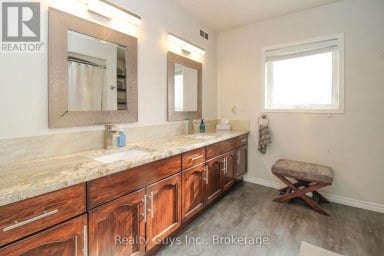 867 TWOMEY PLACE Selwyn Ontario photo 42
