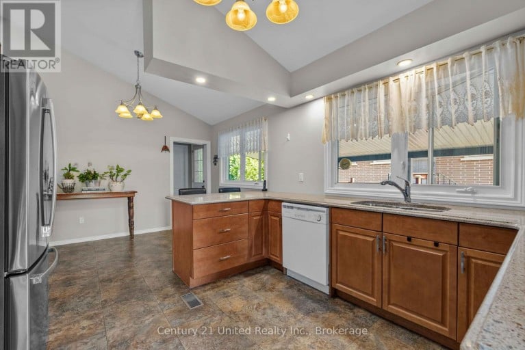 1225 MILBURN STREET, Peterborough (Northcrest Ward 5), Ontario, K9H6P3