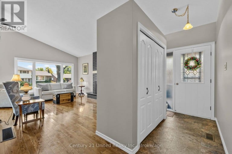 1225 MILBURN STREET, Peterborough (Northcrest Ward 5), Ontario, K9H6P3