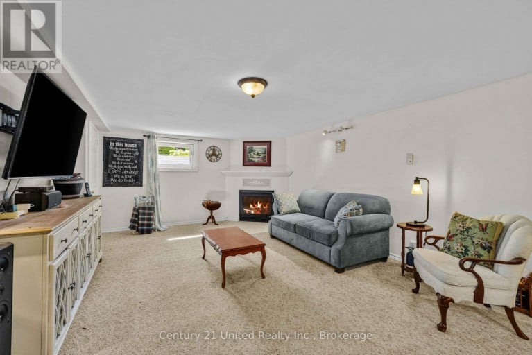 1225 MILBURN STREET, Peterborough (Northcrest Ward 5), Ontario, K9H6P3