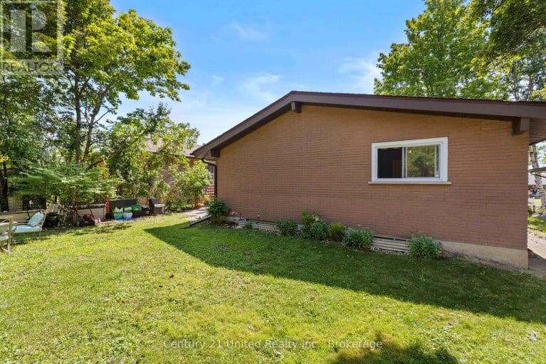 1225 MILBURN STREET, Peterborough (Northcrest Ward 5), Ontario, K9H6P3
