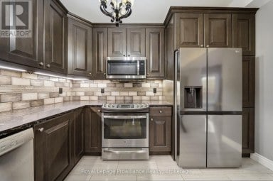 32 WALNUT CRESCENT Belleville (Thurlow Ward) Ontario photo 17