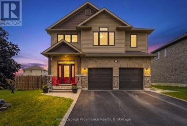 32 WALNUT CRESCENT Belleville (Thurlow Ward) Ontario photo 3