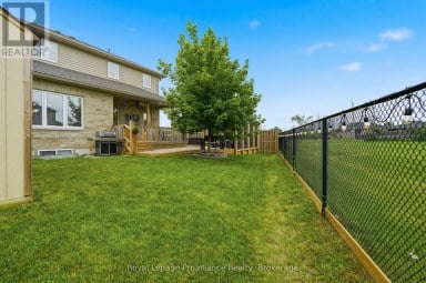 32 WALNUT CRESCENT Belleville (Thurlow Ward) Ontario photo 43