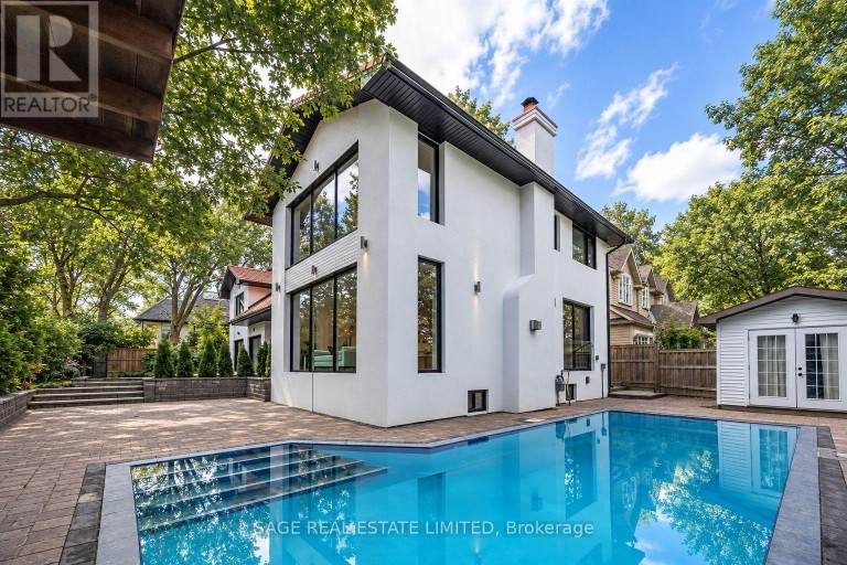 2 ADDISON CRESCENT, Toronto (Banbury-Don Mills), Ontario, M3B1K8