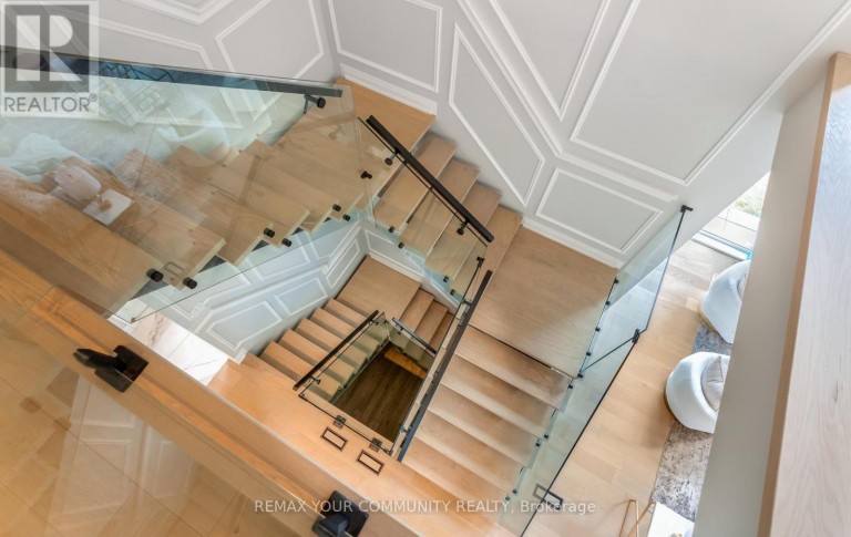 606 STEPHENS CRESCENT, Oakville (WO West), Ontario, L6K1Y3