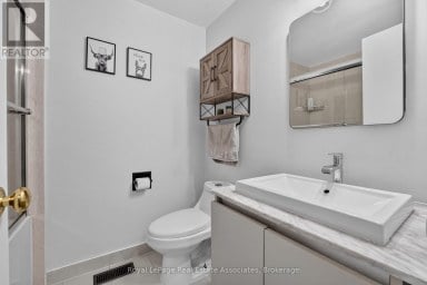 8 - 59 MAPLE AVENUE Halton Hills (Georgetown) Ontario photo 26