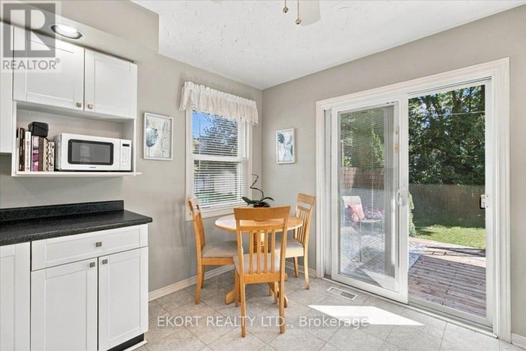 13 MONTGOMERY BOULEVARD, Belleville (Belleville Ward), Ontario, K8N1J1