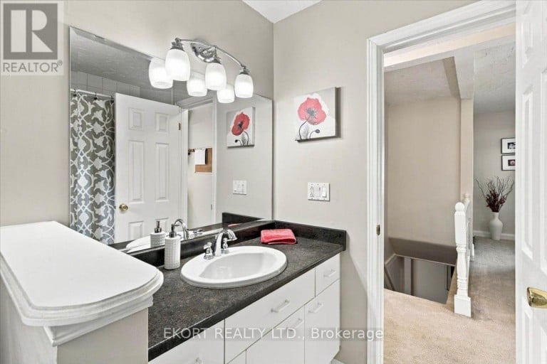13 MONTGOMERY BOULEVARD, Belleville (Belleville Ward), Ontario, K8N1J1