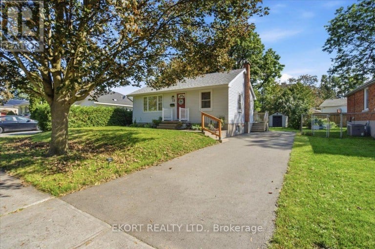 13 MONTGOMERY BOULEVARD, Belleville (Belleville Ward), Ontario, K8N1J1
