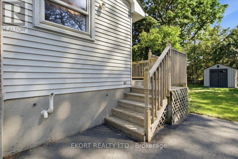 13 MONTGOMERY BOULEVARD, Belleville (Belleville Ward), Ontario, K8N1J1